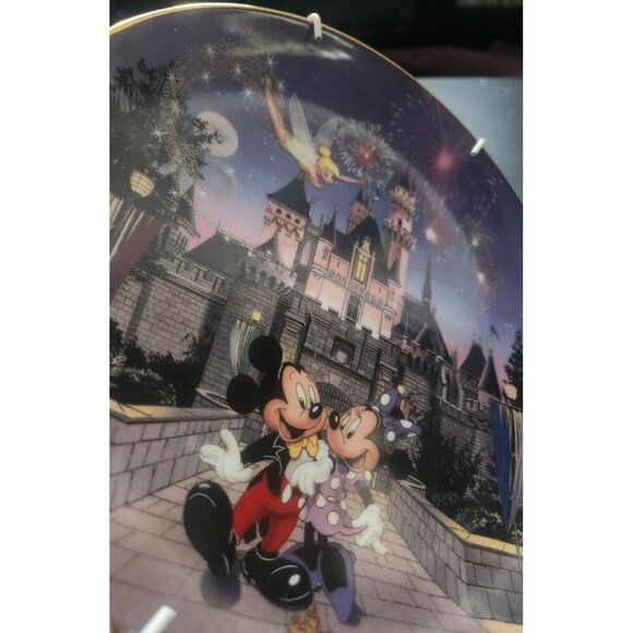 Bradford Exchange Blue Red Vintage Disneyland 40th Anniversary Collector Plate - Picture 3 of 3